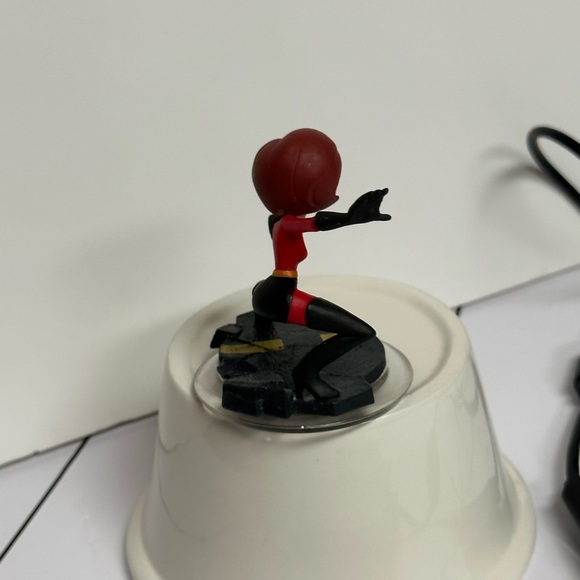 Disney infinity Mrs. Incredible Helen elastic interactive characters figure - Picture 4 of 7